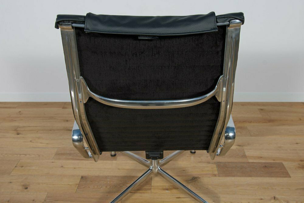 photo vinterior Alu Group Ea124 & Ea125 Lounge Chair & Ottoman By Charles & Ray Eames For Vitra, 1980s, Set Of 2