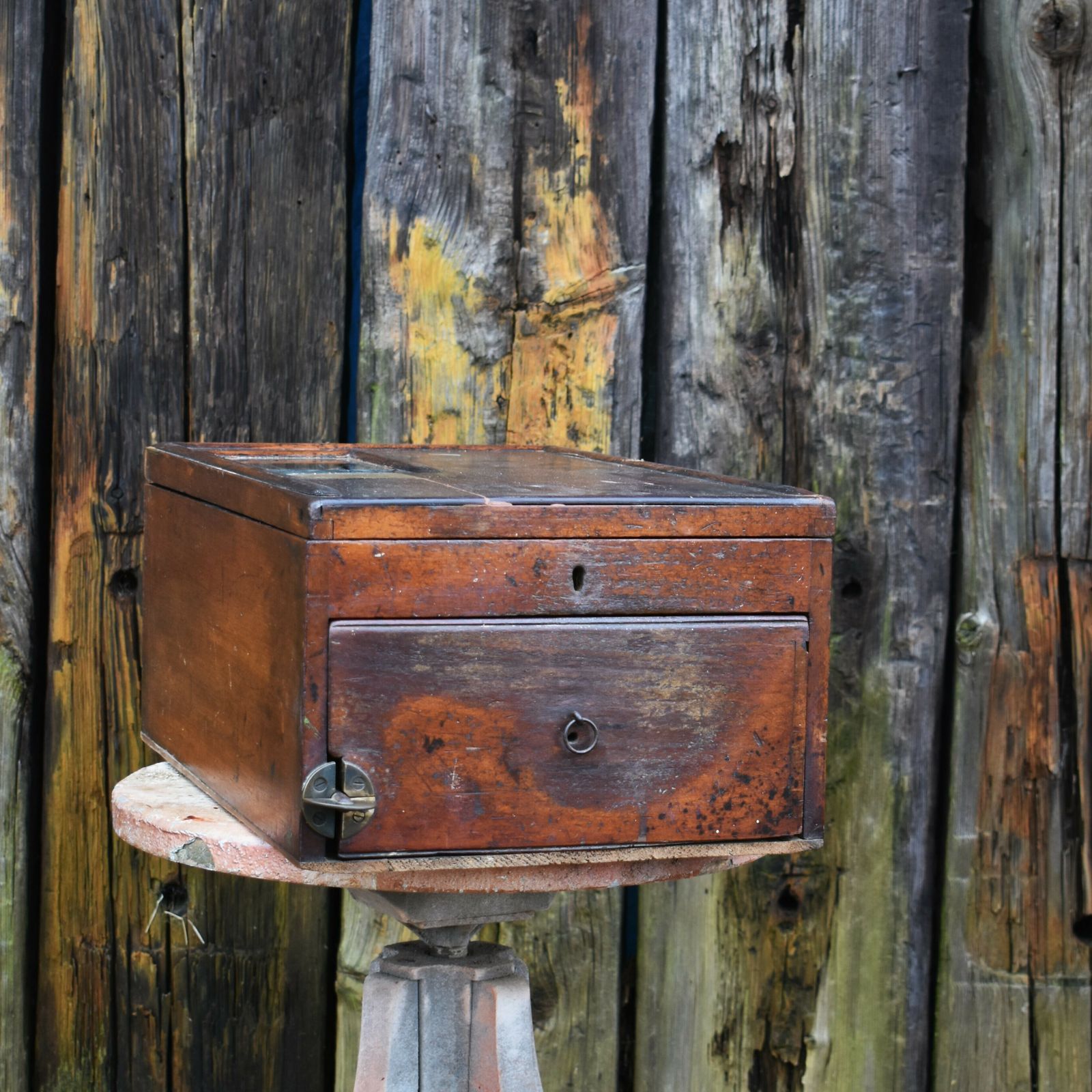 photo furniture Antique Mahogany Haberdashery Outfitters Shop Display Cash Register Till Prop