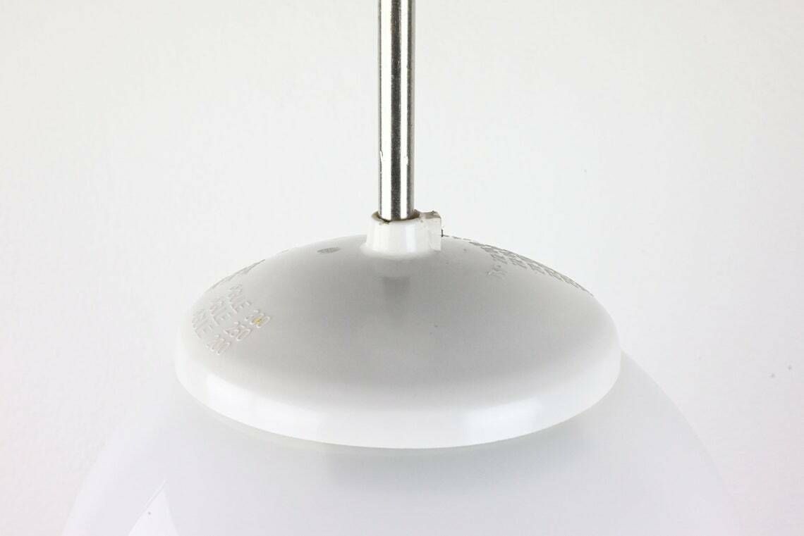 Bauhaus Pendant Lamp, Bakelite Lamp, Bauhaus Lamp, Bauhaus Light, Bauhaus Lighting, Pendant Lighting, Pendant Light, Pendant Lamp photo vintage