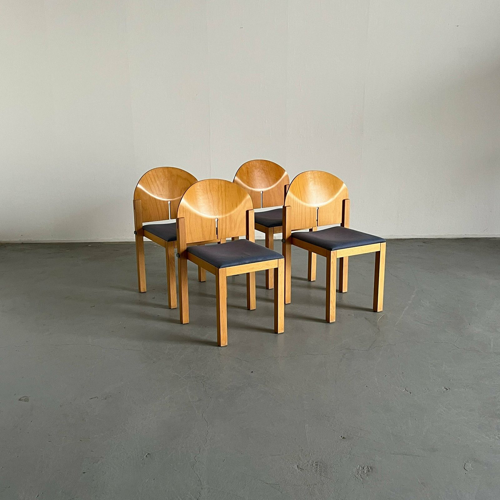 Set Of 4 Postmodern Sculptural Wooden Stackable Dining Chairs By Arno Votteler For Bisterfeld And Weiss, Germany 1980