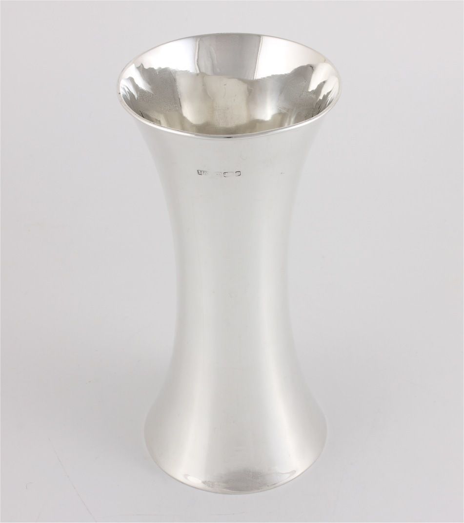 Solid Silver Flower Vase. Edwardian Posy Holder. Atkins Brothers. 1903. photo 685.0