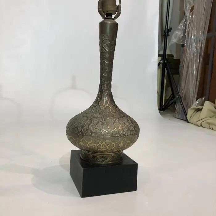 Pair Of Brass Oriental Style Table Lamps Mid Century 1960s Hollywood photo for sale