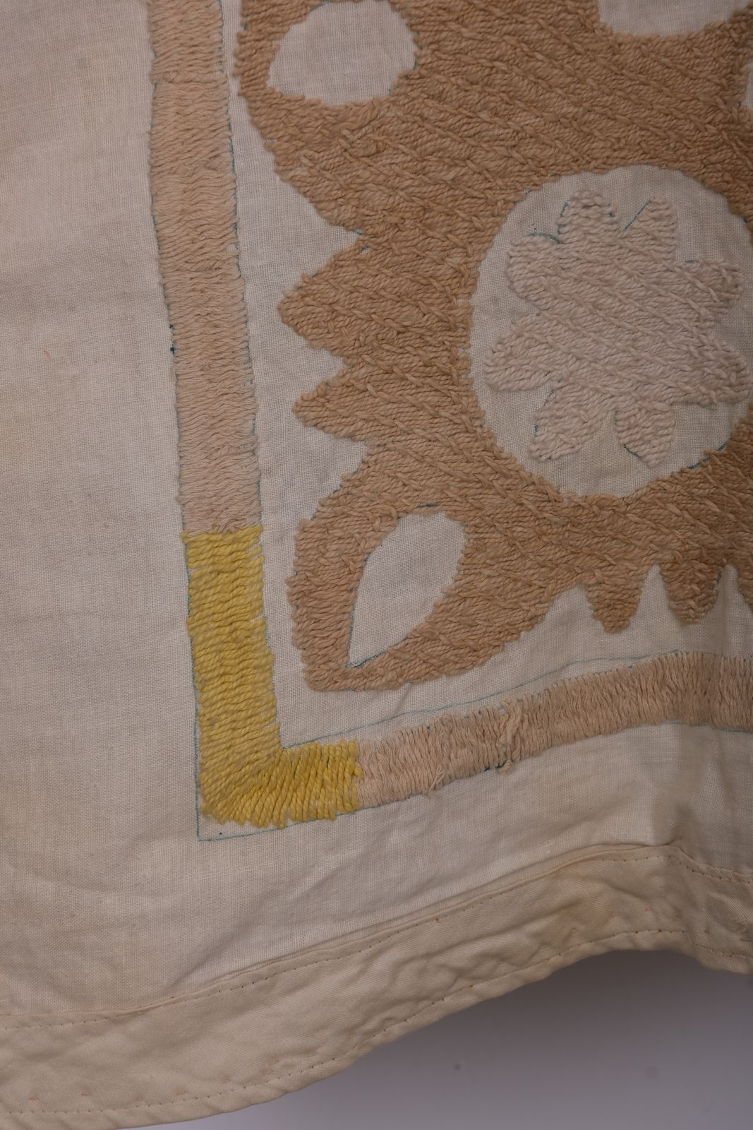 Suzani Wall Hanging Decor   Pastel Suzani Table Cloth   Uzbek Embroidery Neutral Textile, Neutral Boho Bedspread 128 X 140 photo 225.0