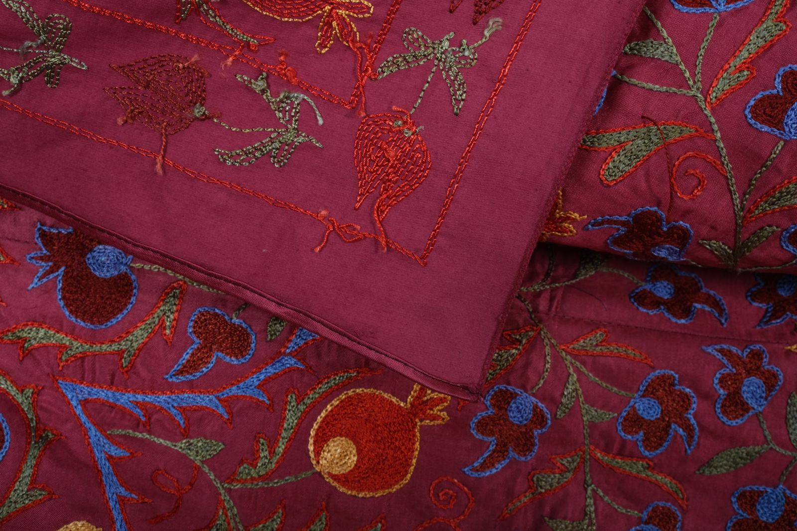 Silk Red Suzani Runner, Handmade Samarkand Suzani Fabric, Wall Hanging Decor And Coverlet 95 X 190 photo 338.0
