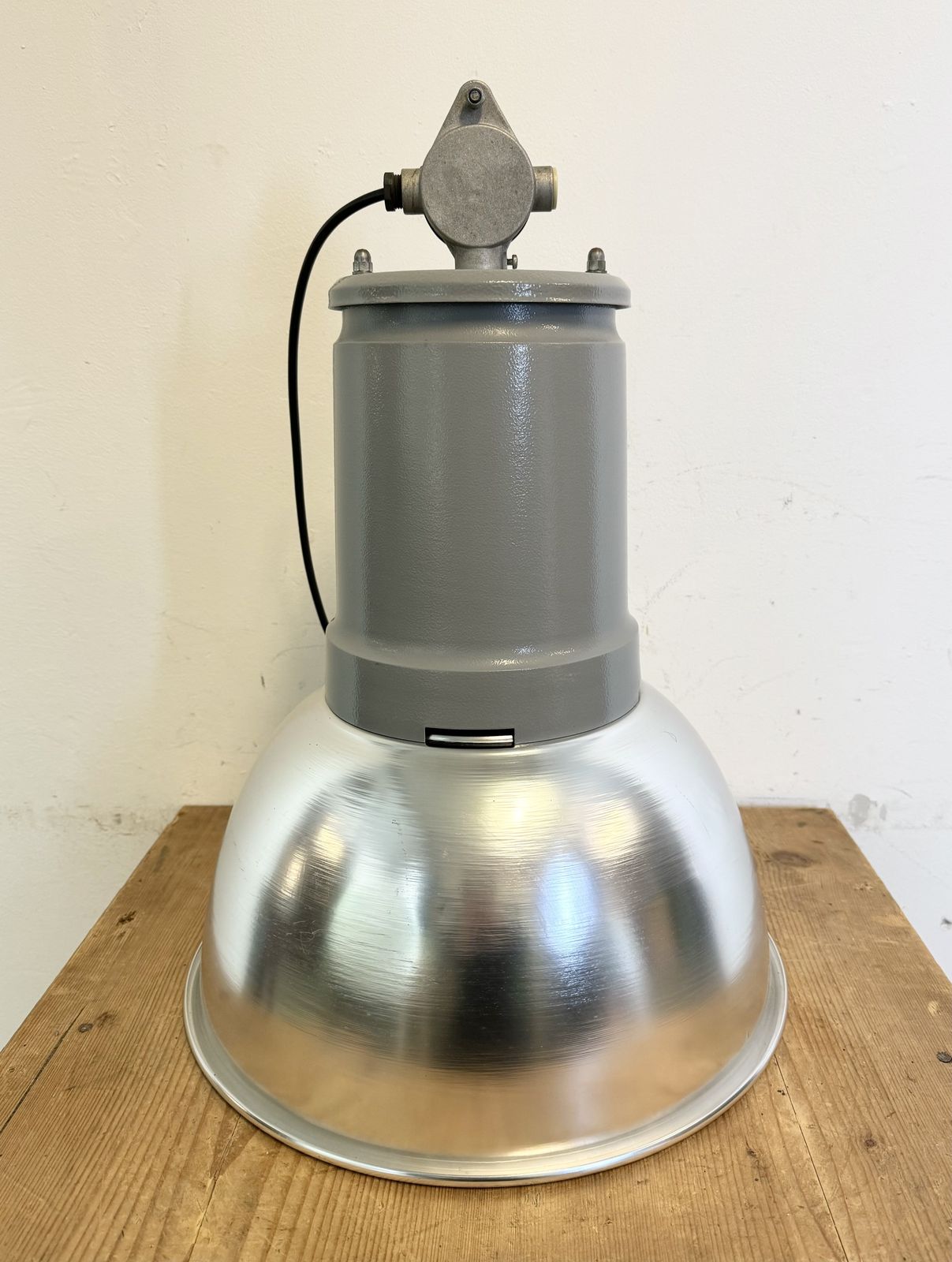 Industrial Italian Aluminium Pendant Lamp From Fael Luce, 1970s photo 199.0