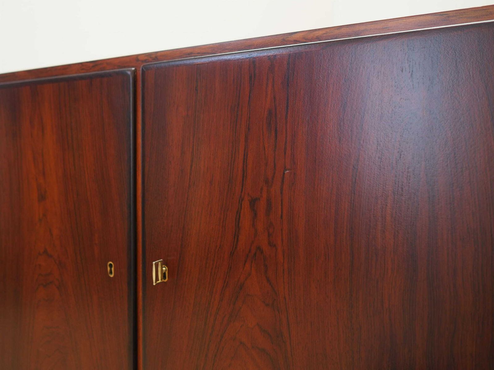 1919.0 Vintage Kast, Deens Design, Jaren 1970, Ontwerper: Carlo Jensen, Productie: Hundevad photo