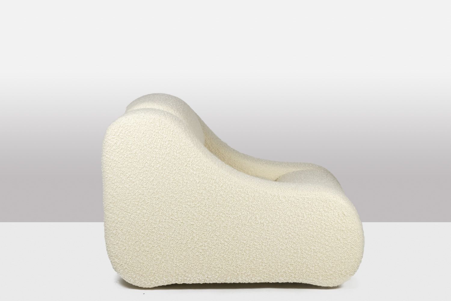 Pair Of Armchairs With Fine Curls. Contemporary Work. photo vinterior