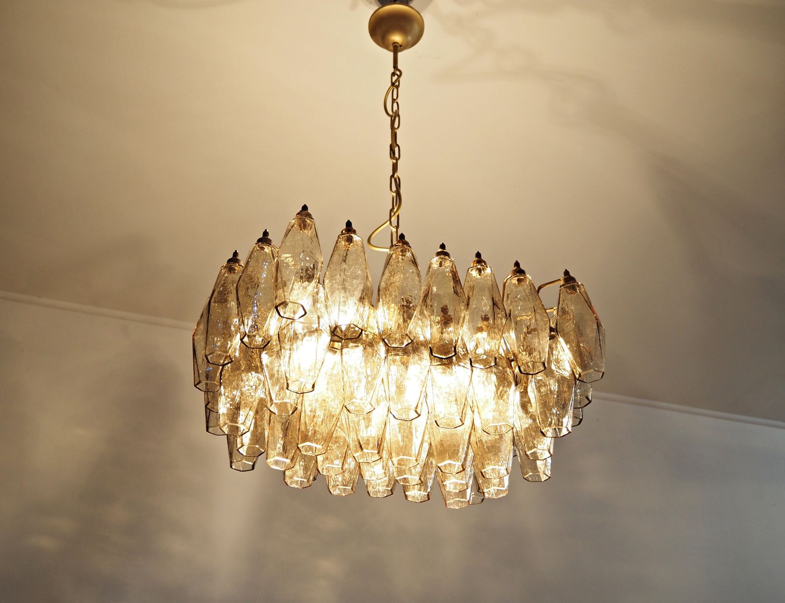 photo buy Elegant Murano Poliedri Chandelier   Carlo Scarpa   Smoked Glasses