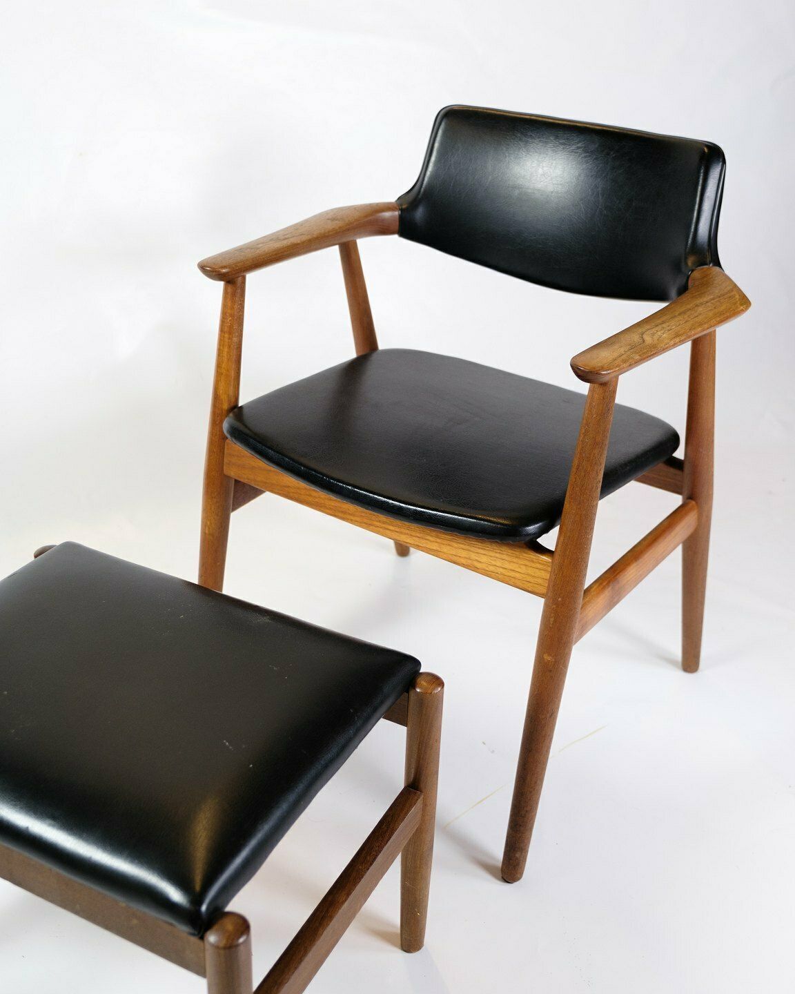 Armchair Model Gm11 By Svend Erik Andersen  For Glostrup Møbelfabrik From 1960s photo furniture