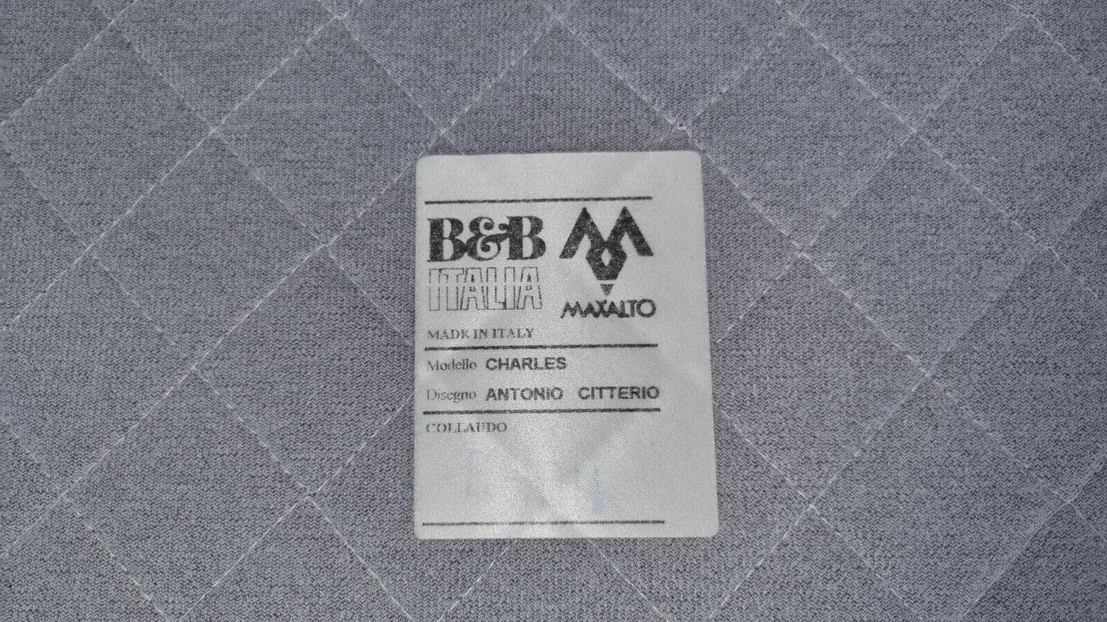 6600.0 Stunning Bb Italia Charles L Shape In Luxuriously Soft White/Cream Boucle Fabric photo