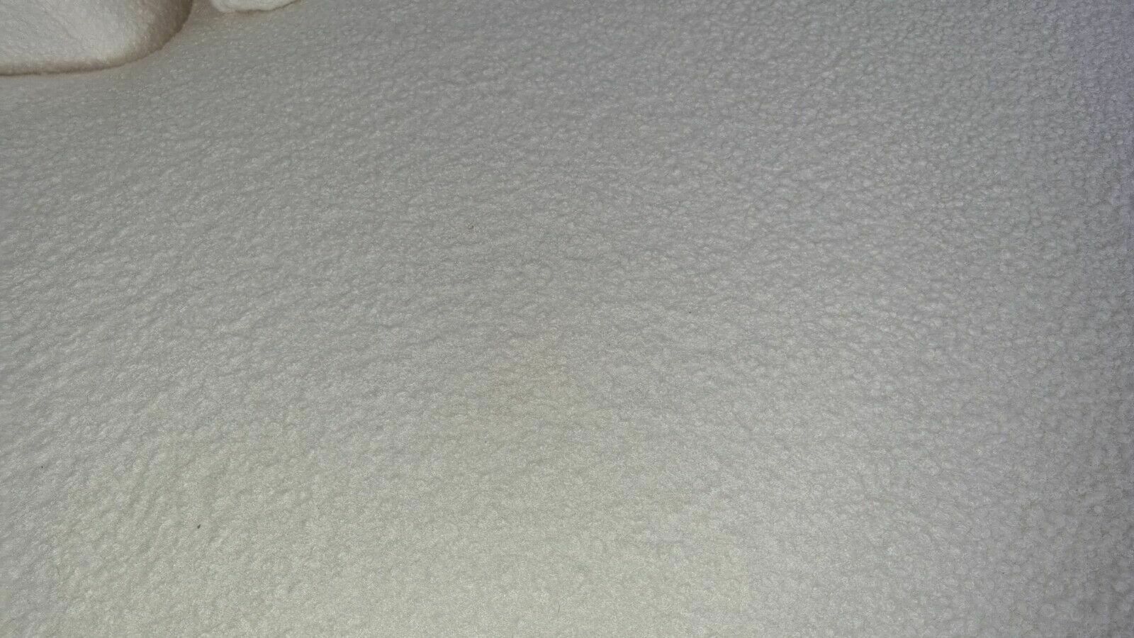 photo vinterior Stunning Bb Italia Charles L Shape In Luxuriously Soft White/Cream Boucle Fabric