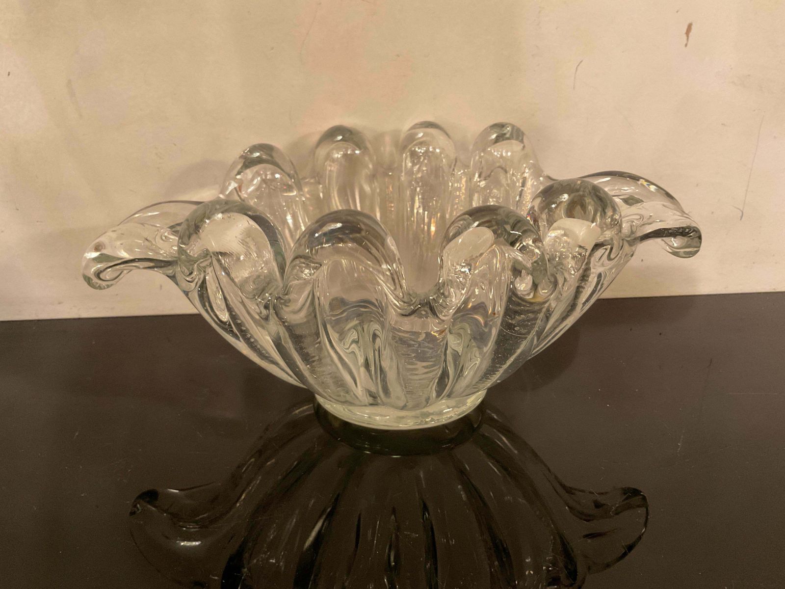 Barovier And Toso Centerpiece/ Empty Pockets Iridescent Murano Glass 1940 Italy photo for sale
