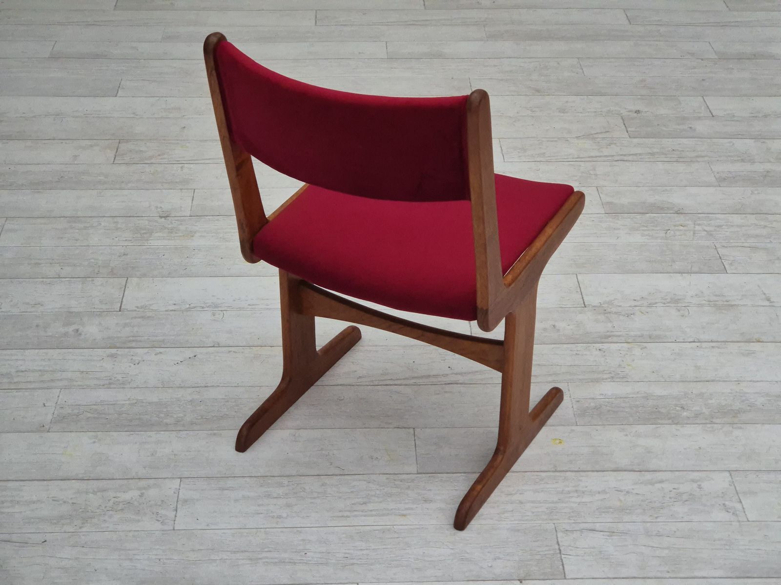 1550.0 1970s, Set Of 4 Reupholstered Danish Chairs, Teak Wood, Cherry Red Furniture Velour. photo