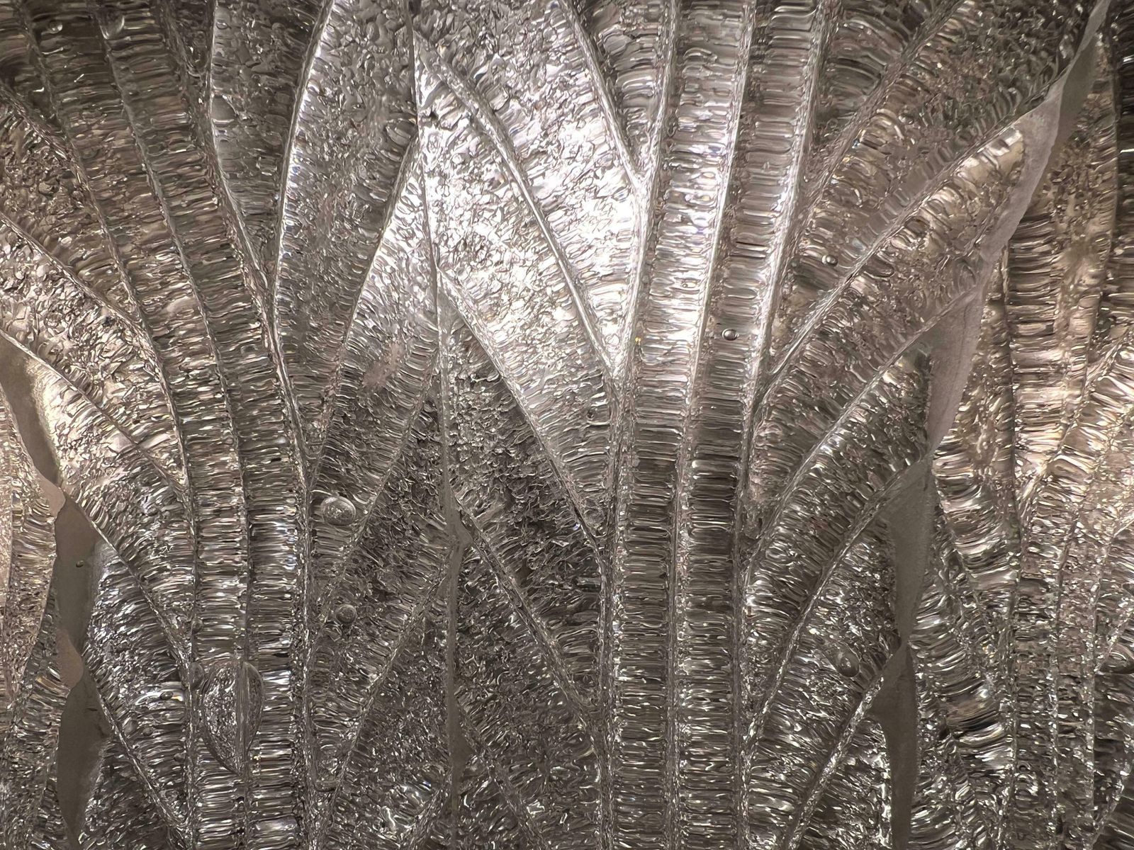 photo vinterior Luxurious And Sophisticated Chandelier By Barovier & Toso, Murano, 1940s