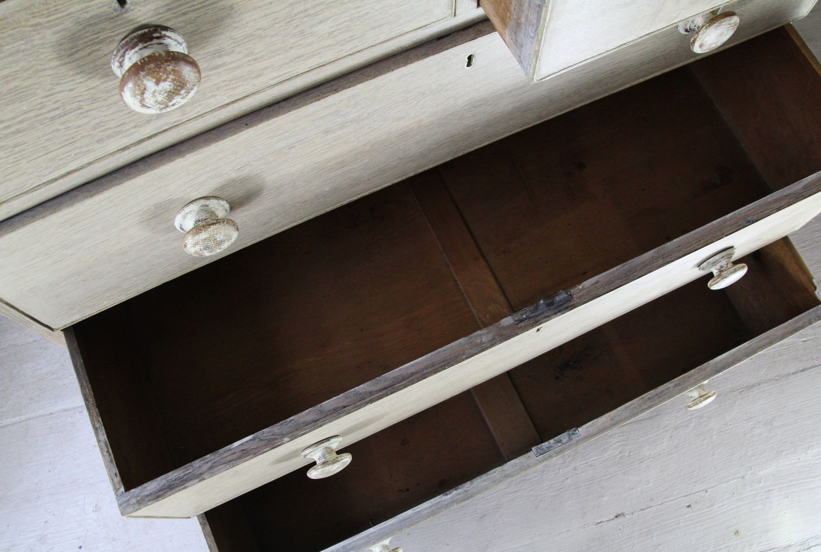 Antique Lime Washed Oak Chest Of Drawers photo 490.0