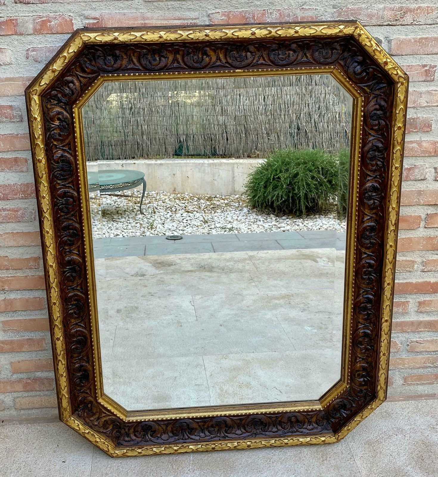 Octogonal Wall Mirror With Carved Gold Wooden Frame, 1940s photo vintage