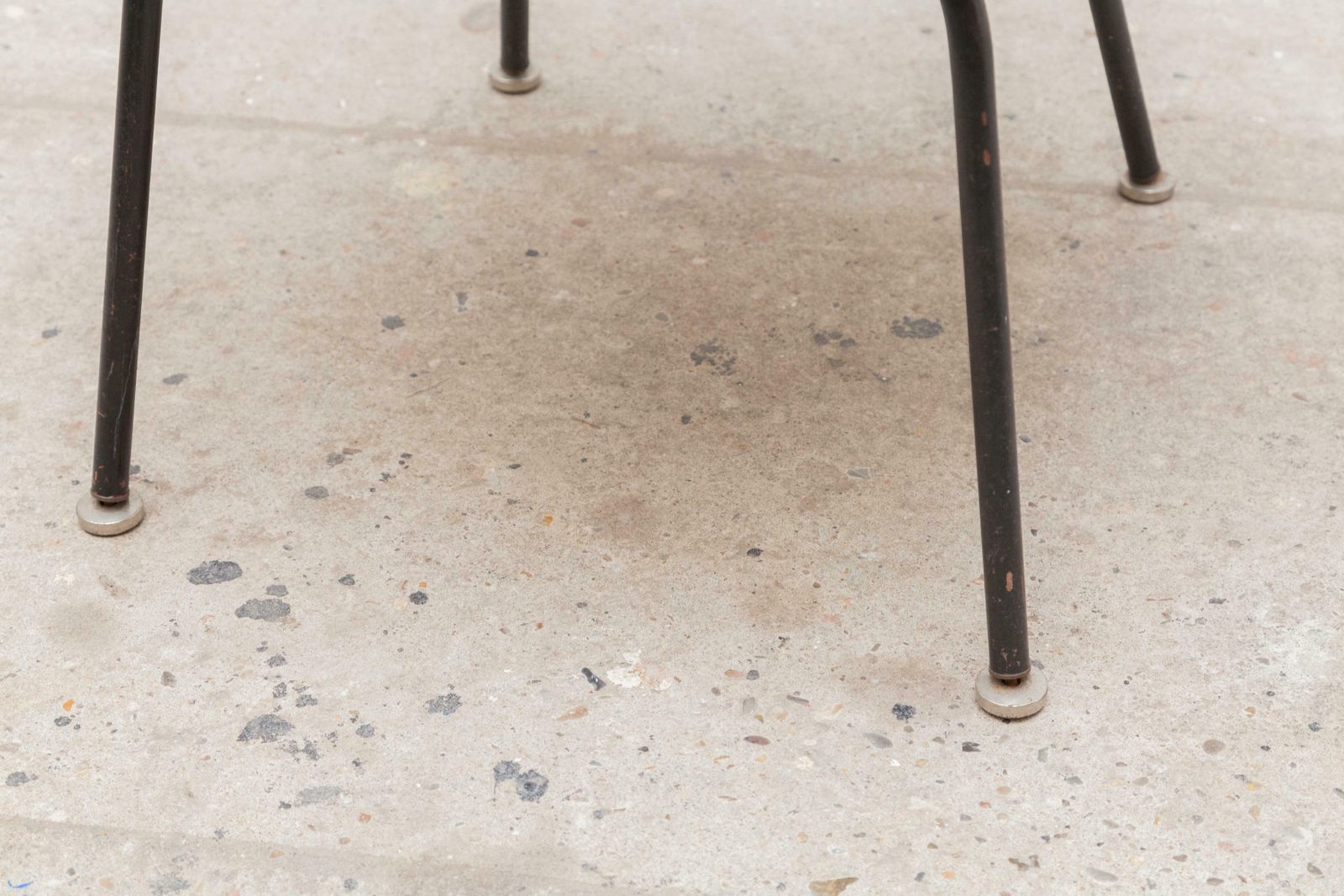 photo for sale Knoll Arm Desk, Conference Chair Designed By Eero Saarinen