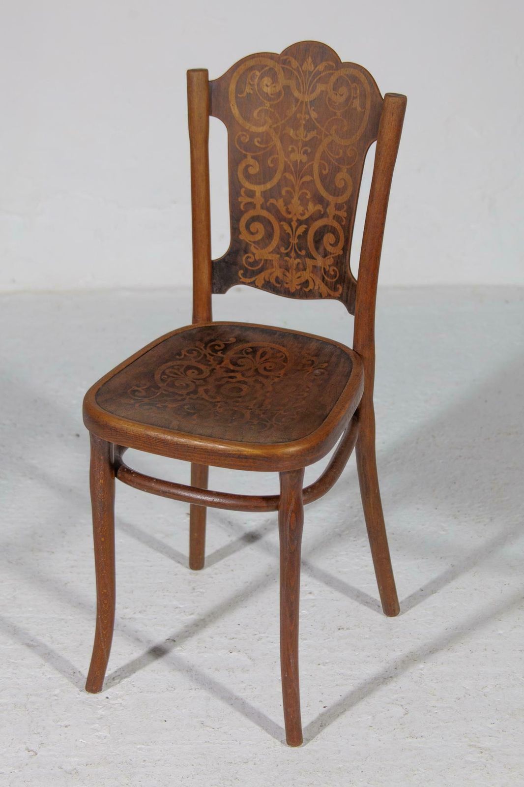 Thonet Art Nouveau Set Of Six Very Rare Chairs With Printed Pattern. photo buy
