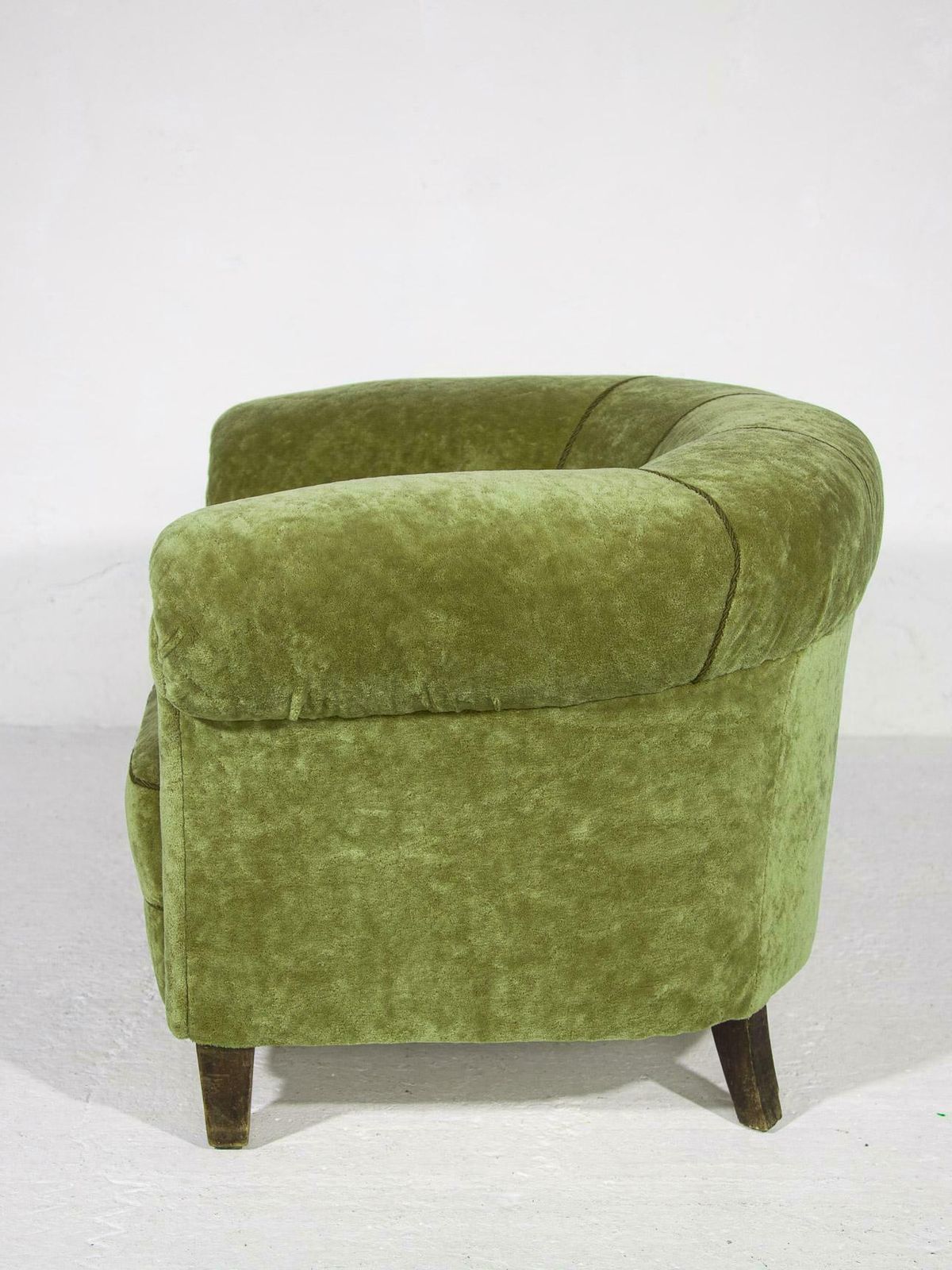 Art Deco Lounge Chairs In Green Olive Velvet Upholstery photo vinterior