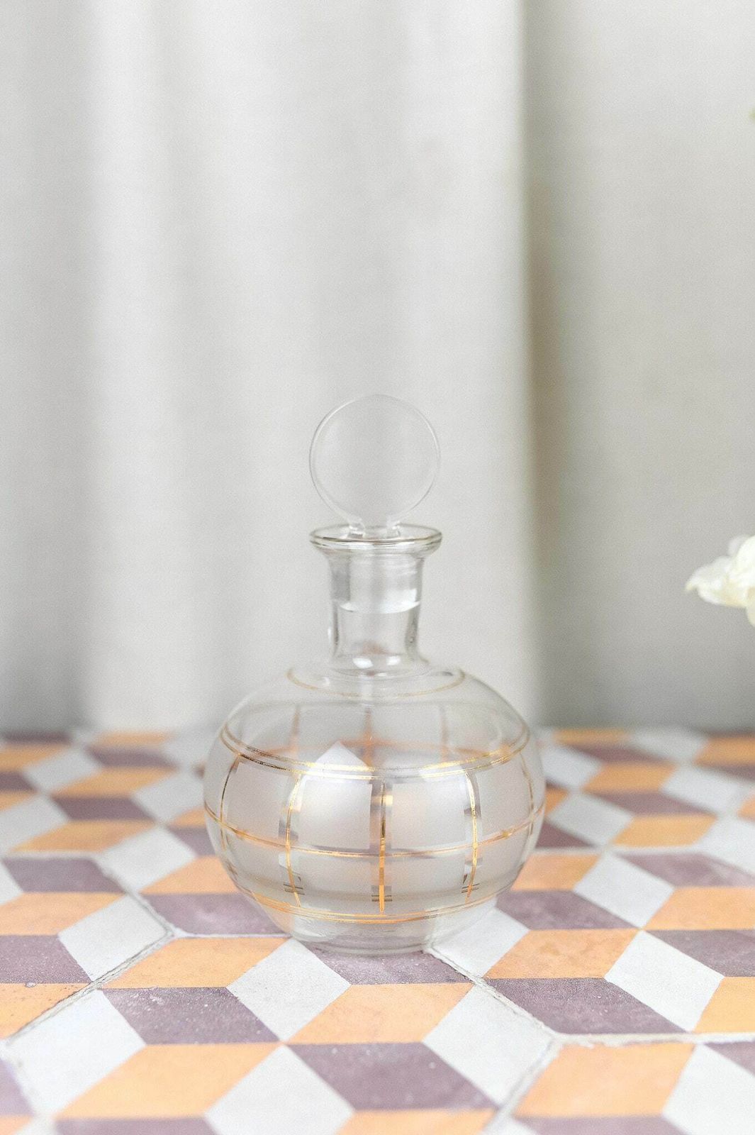 photo furniture Glass Liquor Carafe/Decanter With 6 Shot Glasses, Made In France, Circa 1950