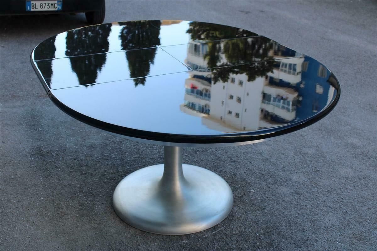 photo buy Round Extendable Table In Black Lacquered Satin Metal 1970 Moscatelli Formanova