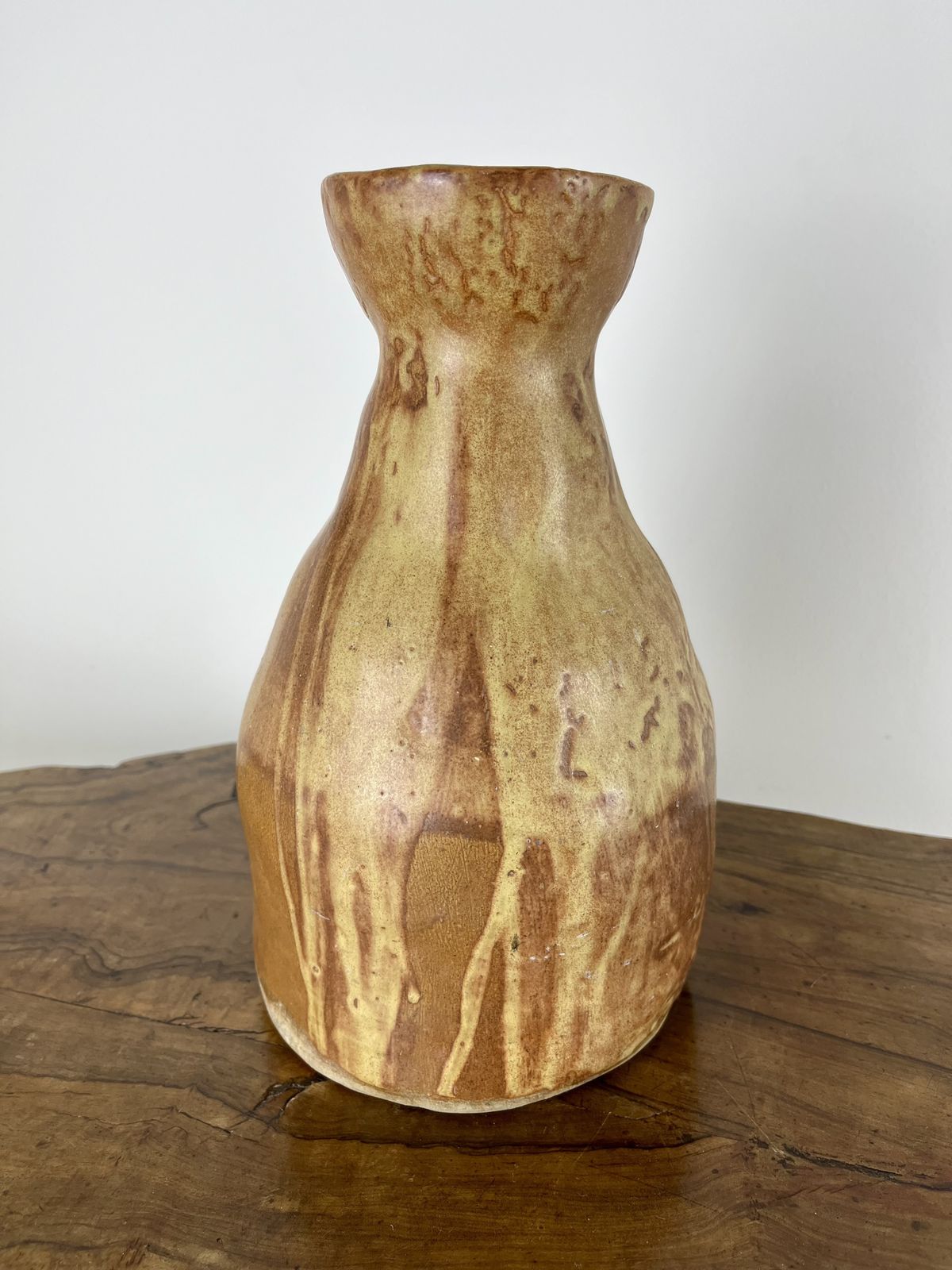 Large Ceramic Vessel Of Irregular Form And Interesting Dripped Glaze. Signed And Dated J Gleed 1950 photo vintage