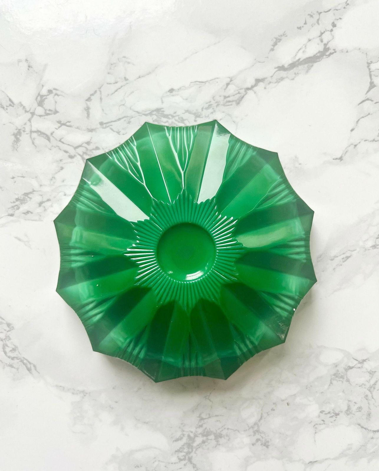Very Beautiful Old Ashtray In Green Molded Glass Imitating Malachite To Be Diverted photo for sale