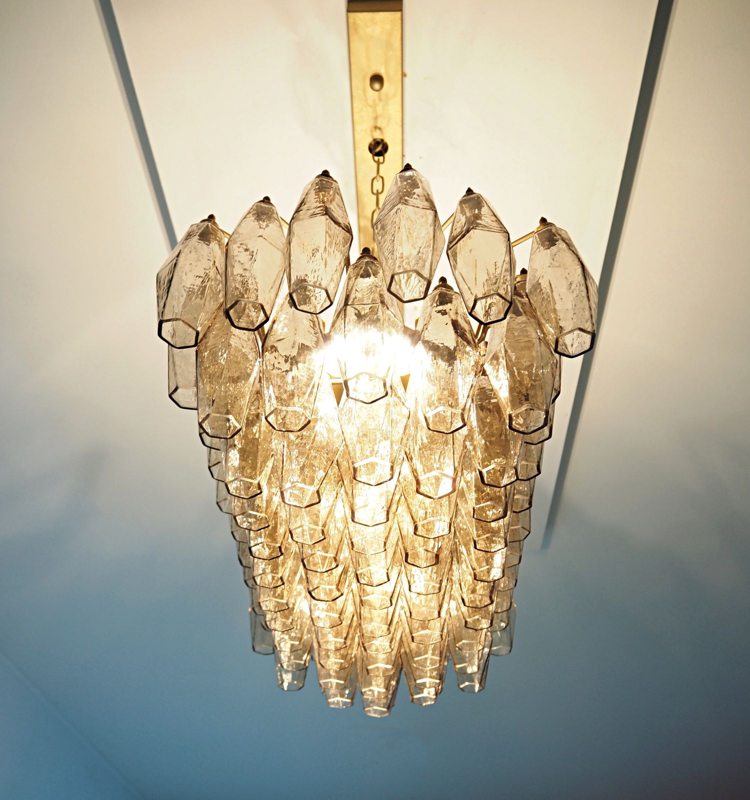 photo furniture Elegant Murano Poliedri Chandelier   Carlo Scarpa   84 Smoked Glasses
