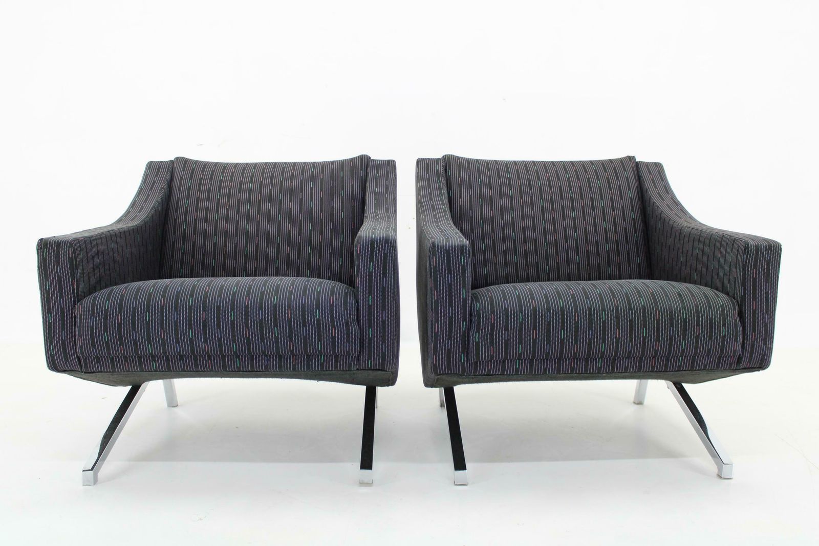 1970s Pair Of Italian Design Armchairs photo for sale
