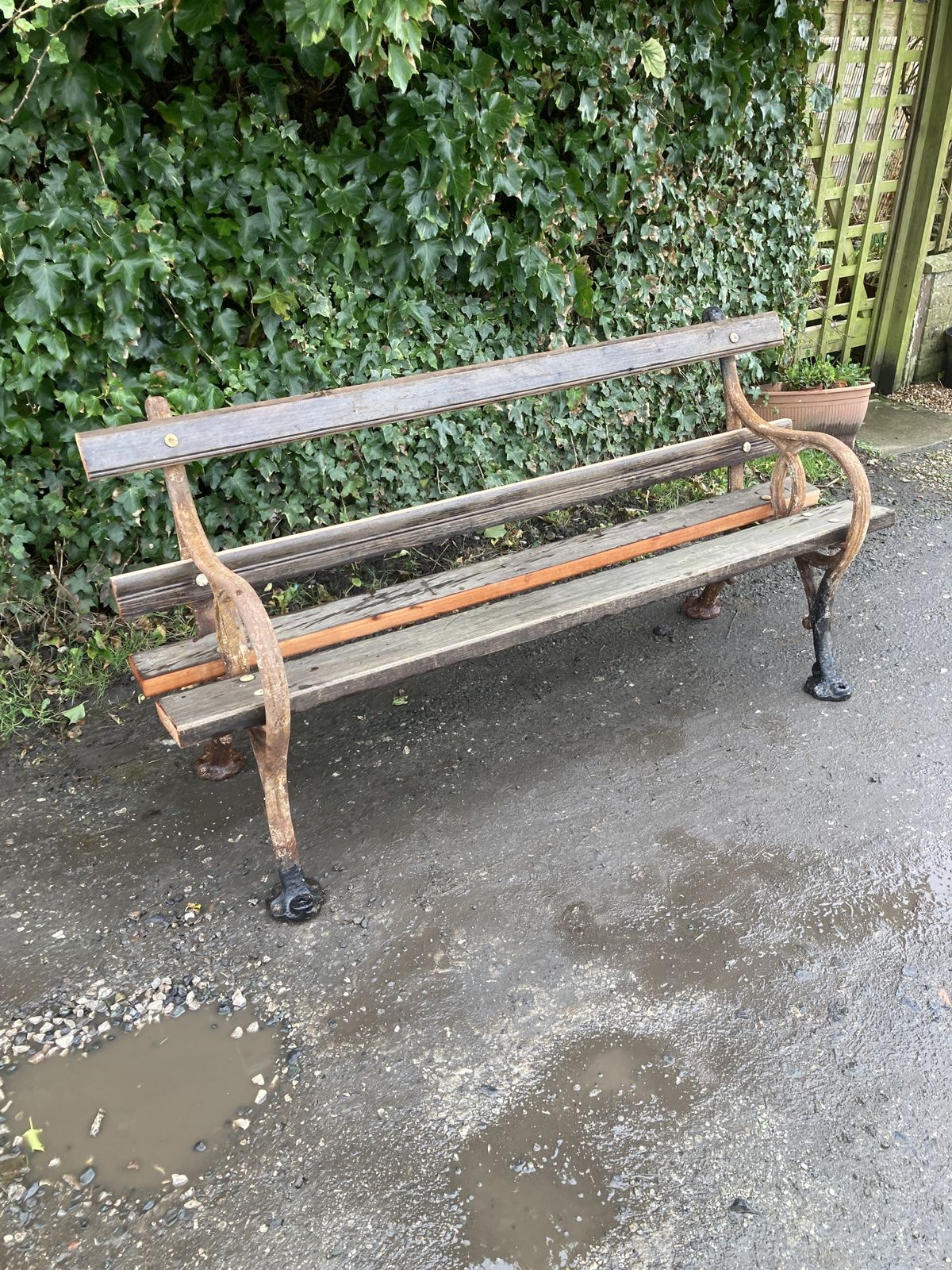 Victorian Cast Iron And Pitch Pine Bench