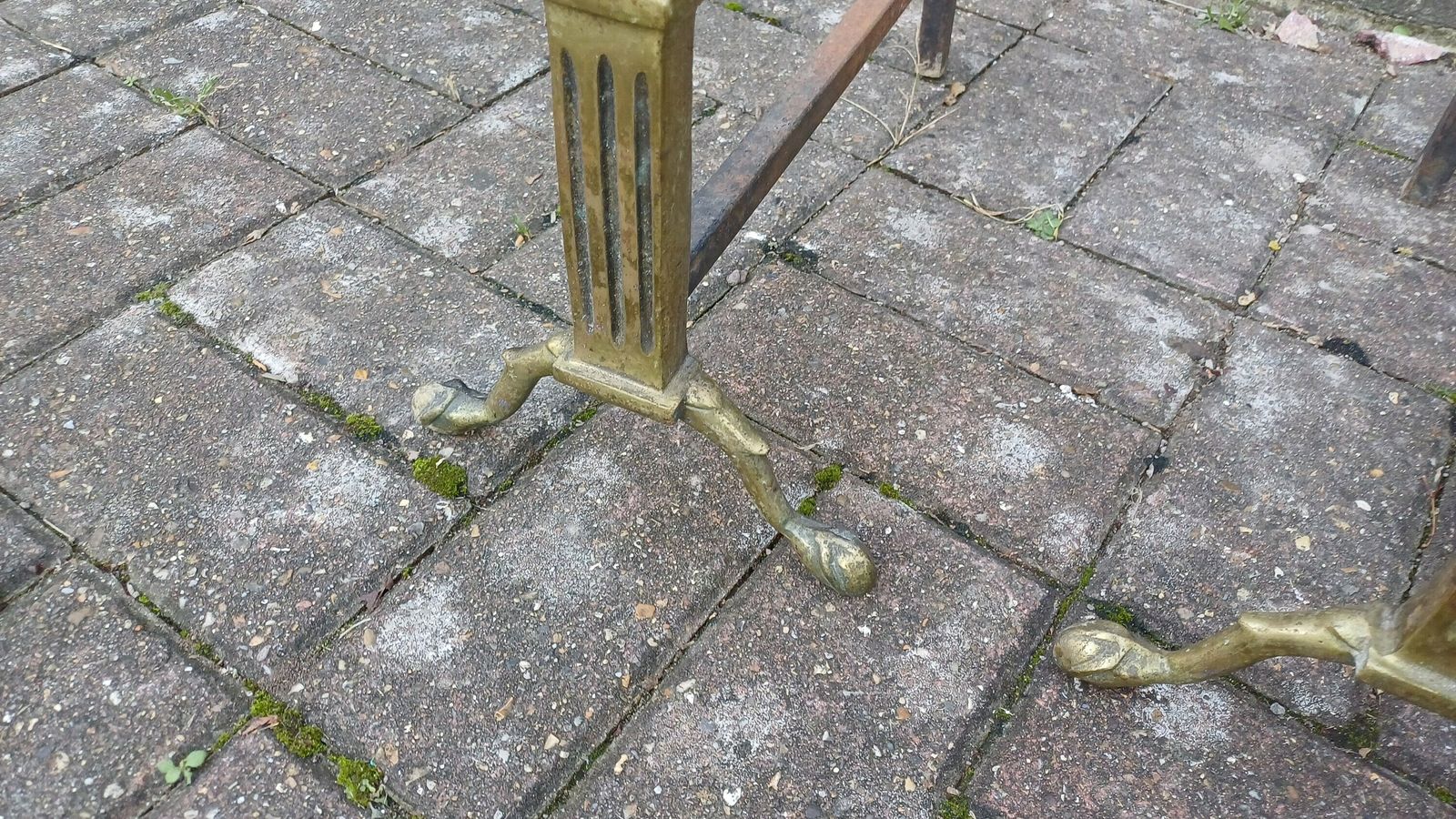 photo furniture Pair Of Vintage Brass And Iron Fire Dogs