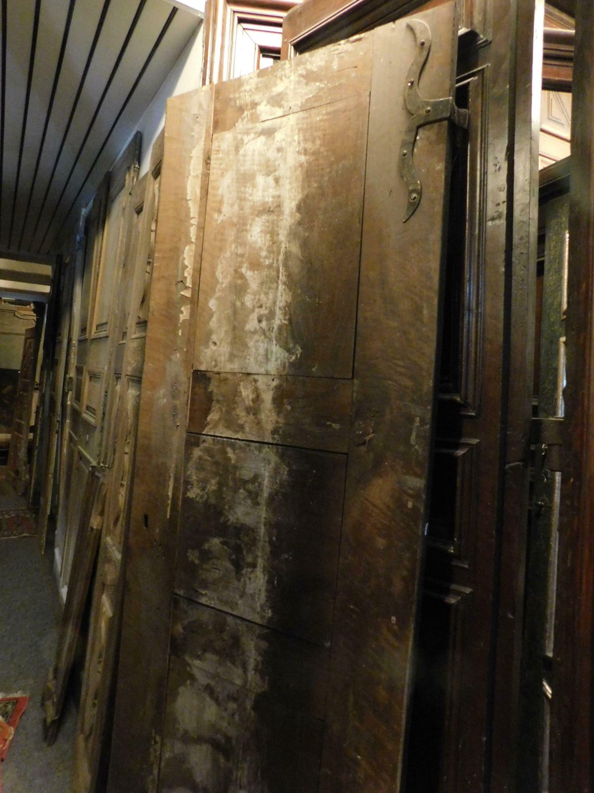 N.4 Atique Walnut Doors, Richly Hand Carved, Italy photo vintage