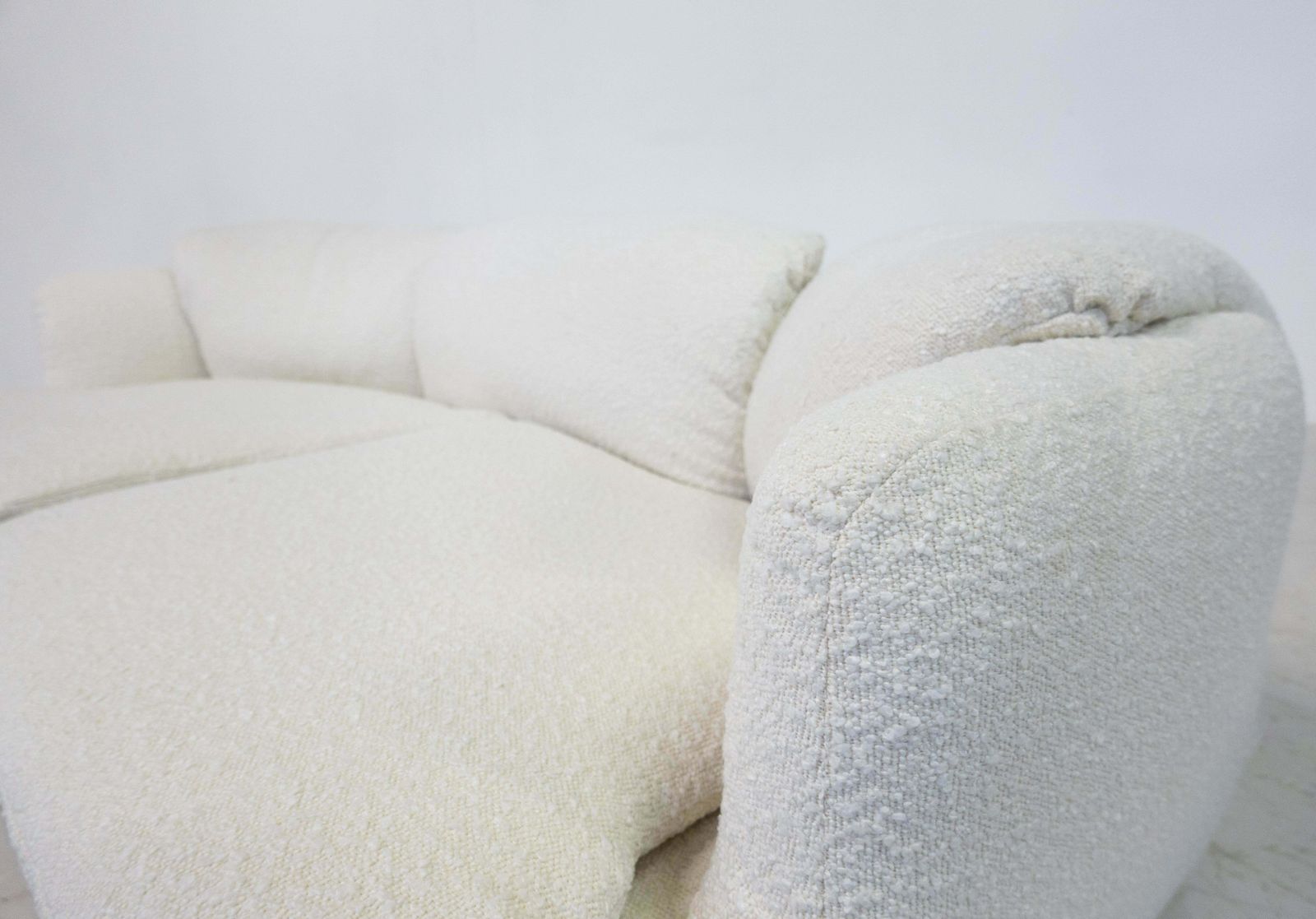 Mid Century Confidential Sofa By Alberto Rosselli For Saporiti, Italy, 1970s photo furniture