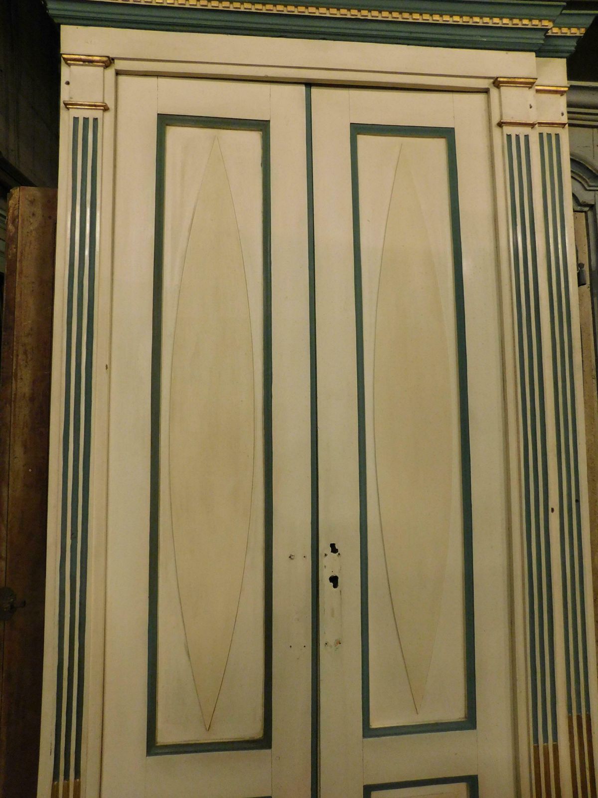 Pair Of Double Wing Doors, Lacquered And Gilded With Frame, Italy photo buy