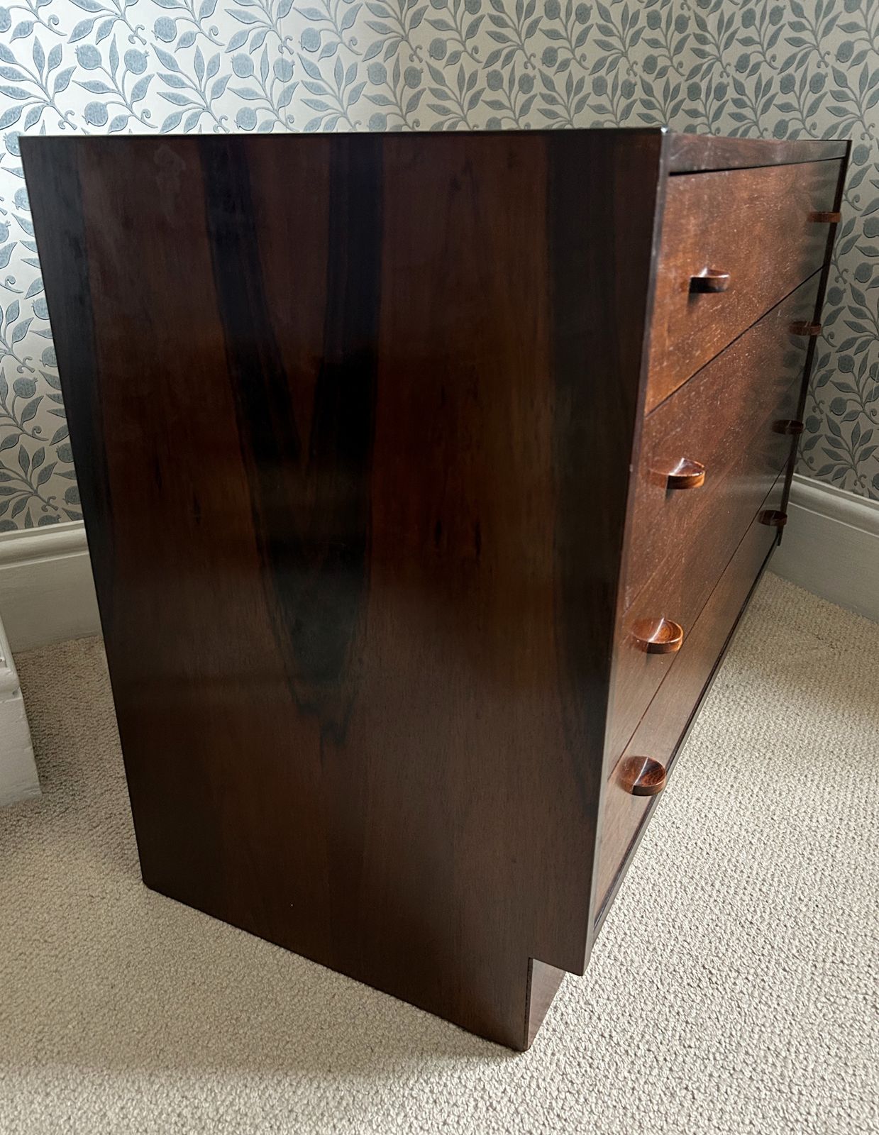 Stunning Rosewood Mid Century 'Danish' Chest Of Drawers C.Late 1950s/Early 1960s photo furniture