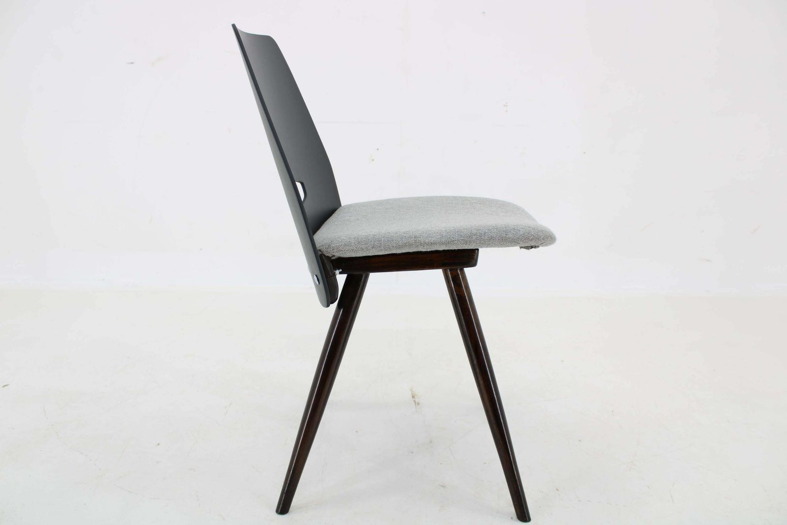 photo for sale 1960s Set Of Four Dining Chairs By Tatra, Czechoslovakia