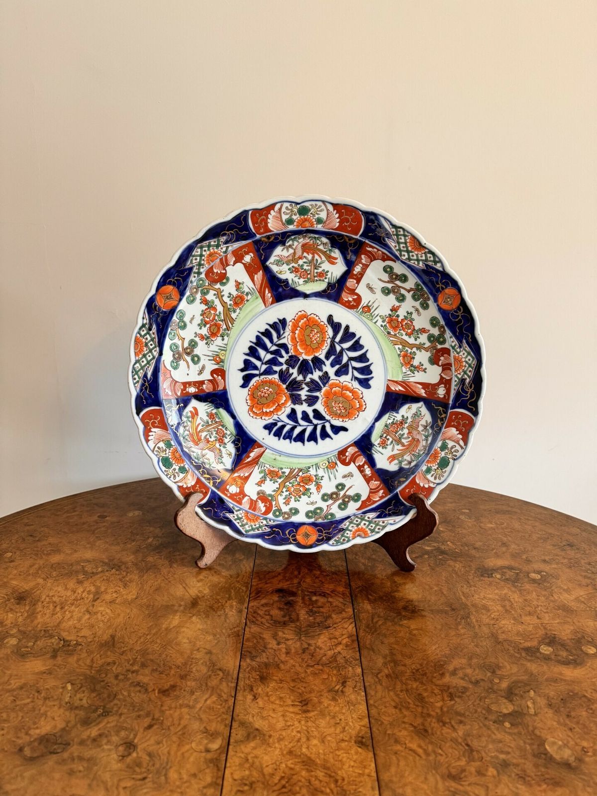 Outstanding Quality Antique Japanese Imari Charger
