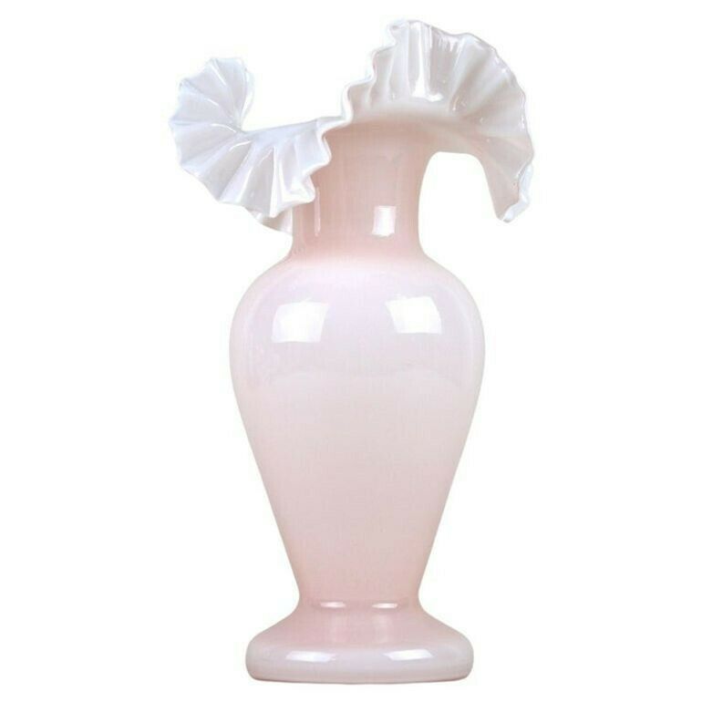 20th Century Art Nouveau Pink Frilly Edged Glass Vase, Austria Circa 1900