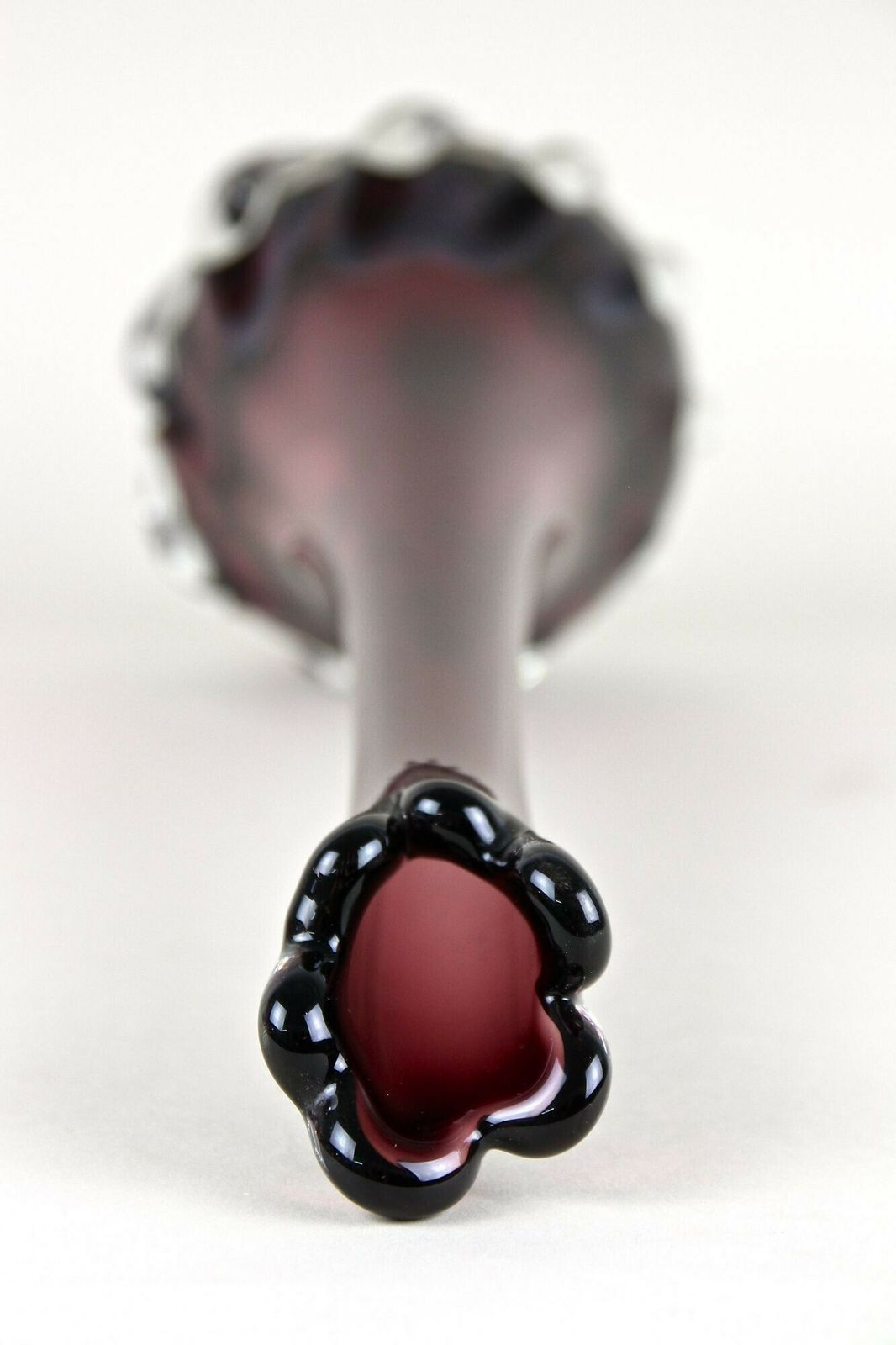 photo vintage Bordeaux Red Murano Glass Long Neck Vase, 20th Century, Italy Circa 1970