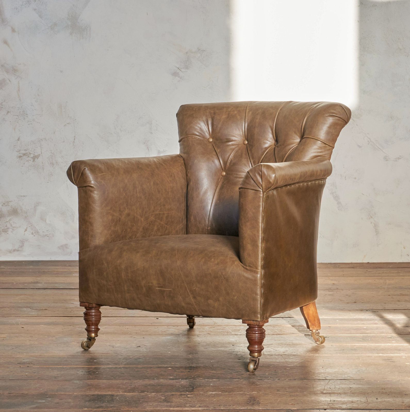 photo for sale Howard And Sons Woodstock Armchair   Green Leather