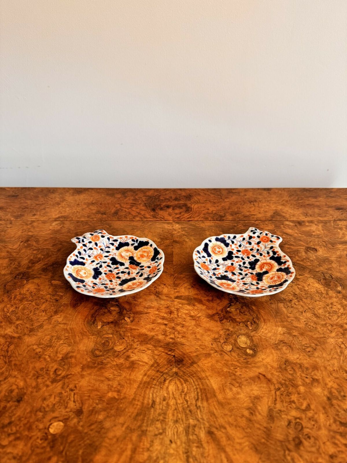 Unusual Pair Of Antique Japanese Imari Shell Shaped Plates photo Home Decor