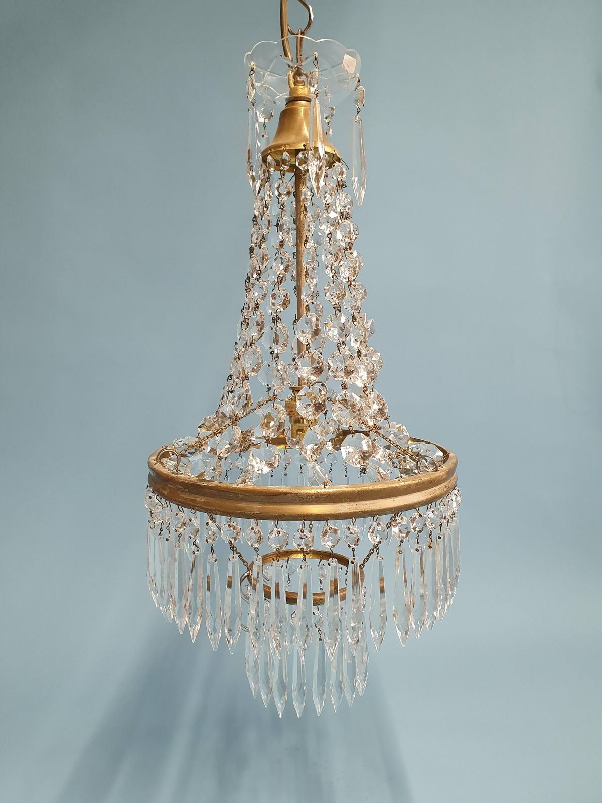 Early 20th Century Spike Chandelier With Swags To The Top photo vinterior