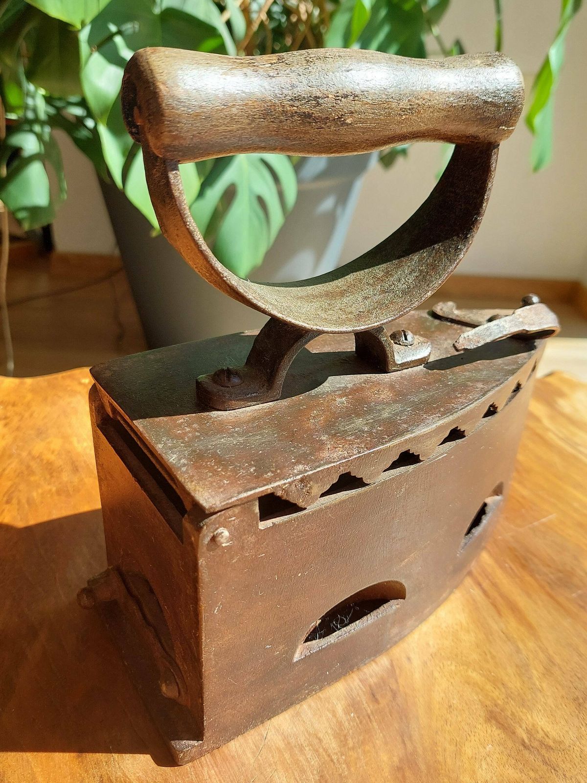 Antique Coal Iron With Wooden Handle, Antique Cast Iron, Charcoal Iron, Antique Metal Iron, Antique Rustic Home Decor, 1920s   30's photo buy
