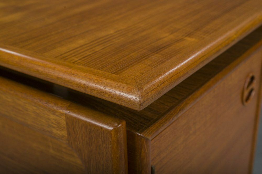 photo furniture Danish Desk By Arne Vodder For Gv Møbler, 1960s