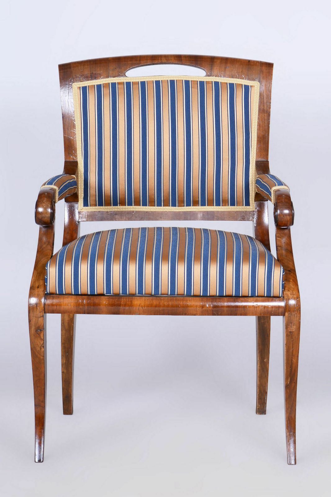 Restored Biedermeier Armchair, Walnut Veneer, Spruce, Oak, Czech, 1830s photo vinterior