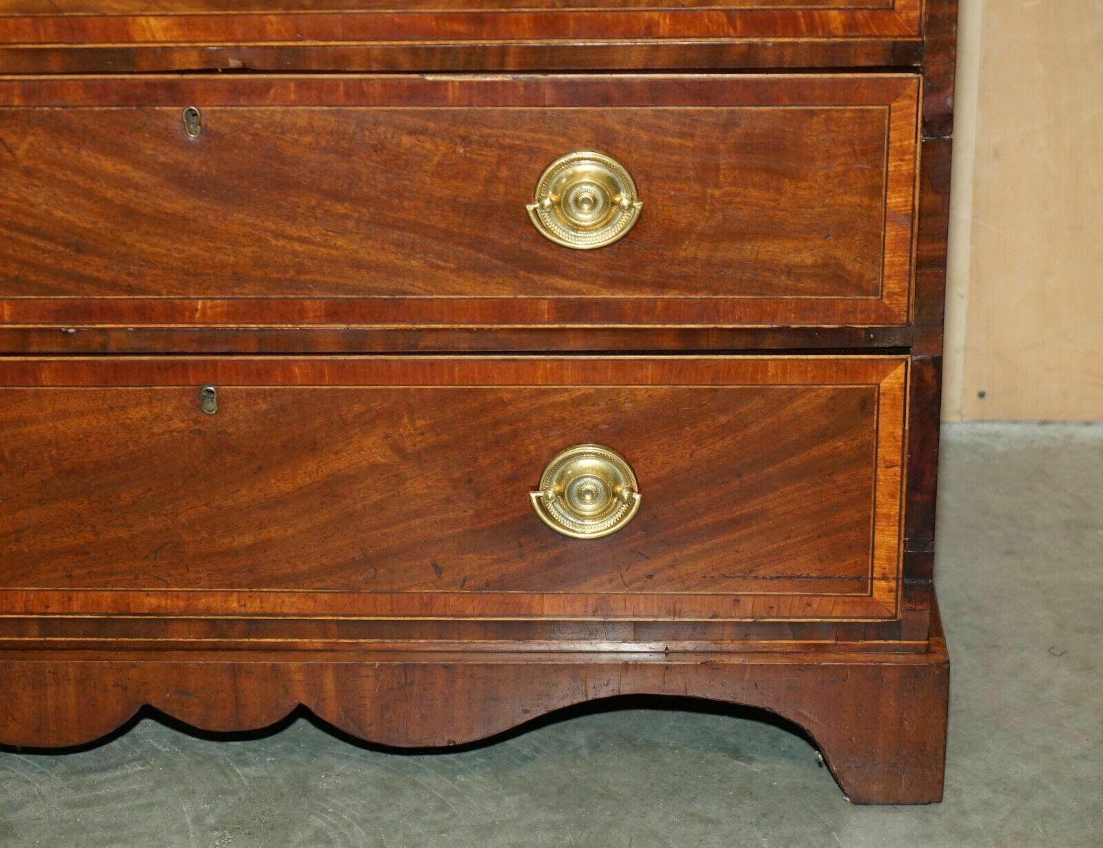 Antique George III Bachelors Chest Of Drawers Attributed To Gillows Of Lancaster photo vinterior