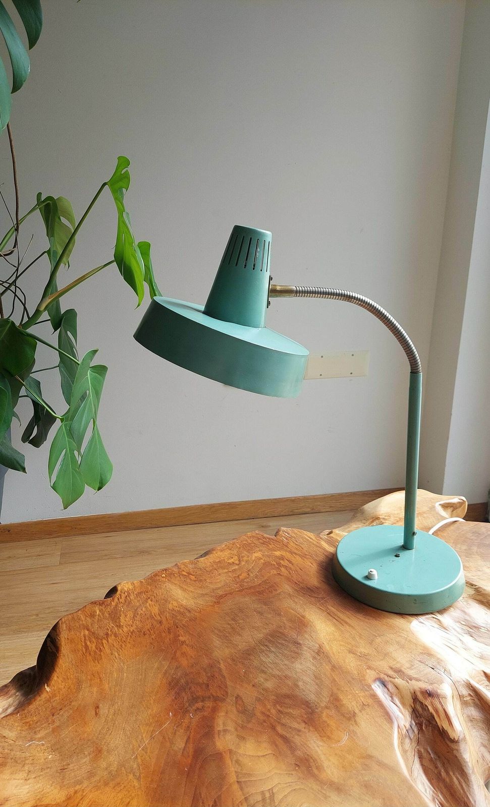 Xl Vintage Table Lamp, Vintage Metal Table Lamp, Vintage Office Lamp, Mcm Desk Lamp, Industrial Desk Lamp, Mcm Industrial Table Lamp, 1960's photo for sale