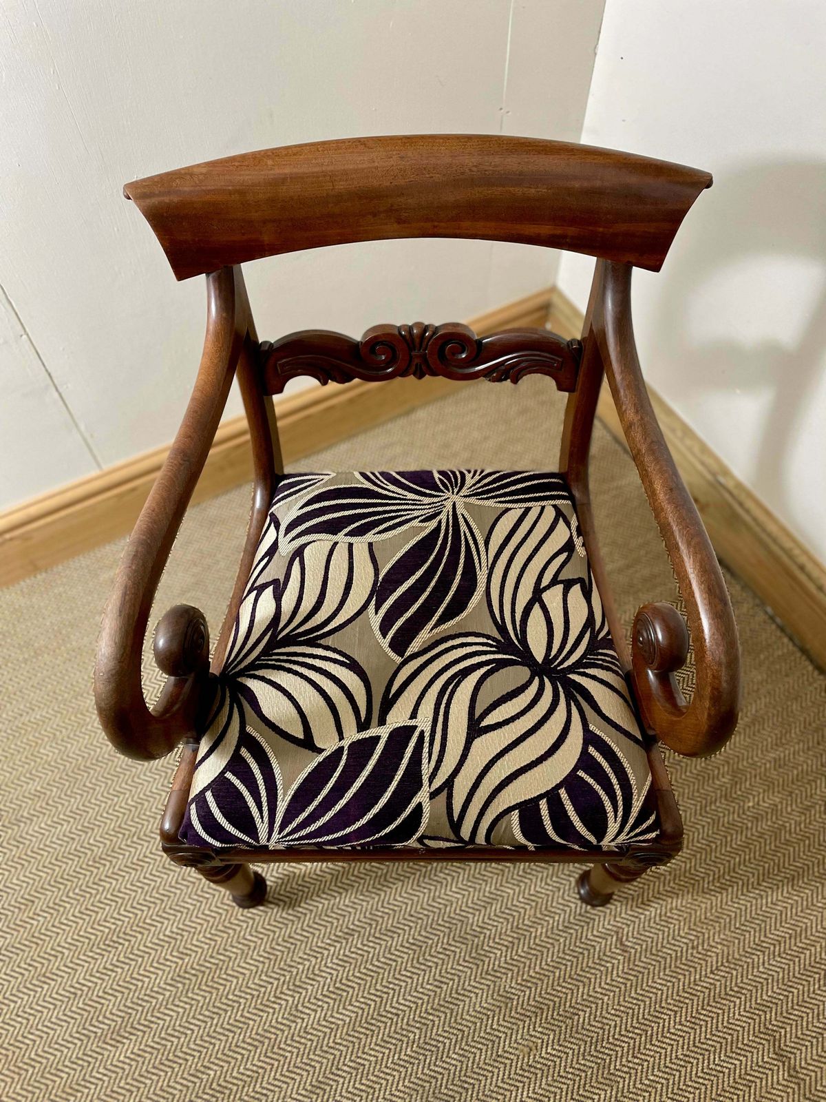 Victorian Antique Scroll Arm Chair: A Blend Of Comfort And Timeless Elegance photo Furniture