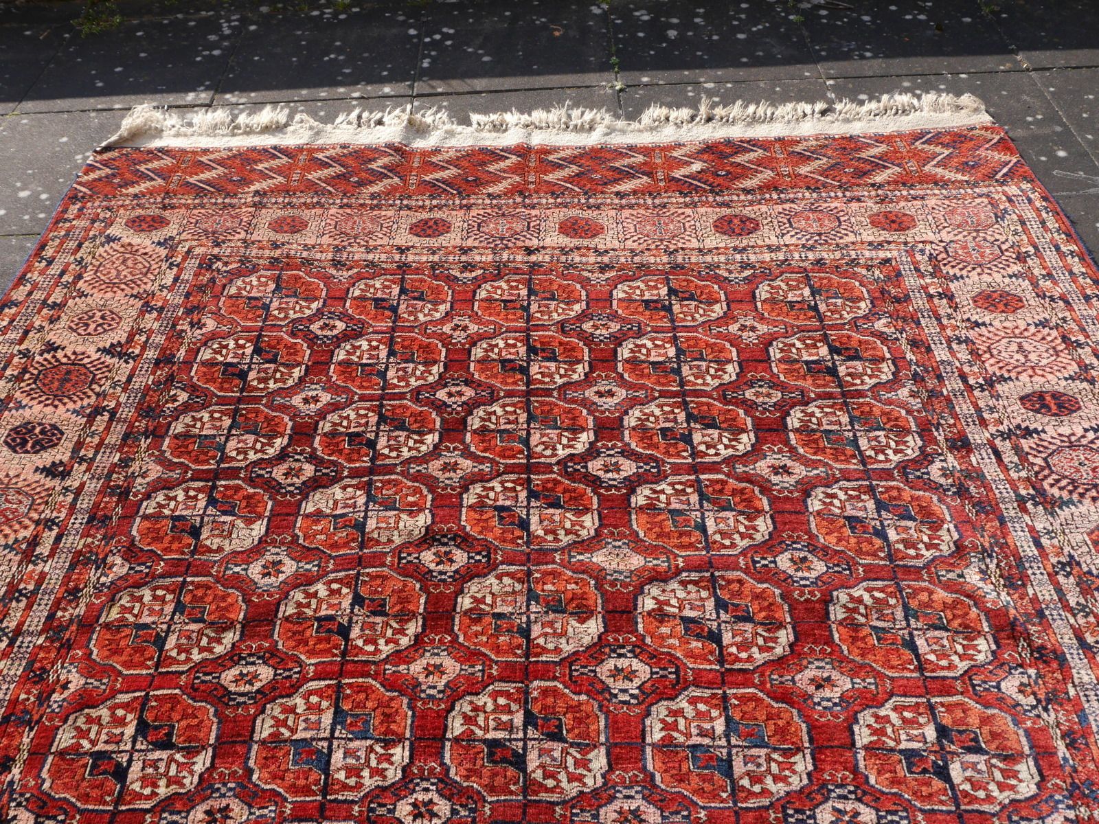 photo furniture Antique Rug Turkman Tekke Bukhara Main Carpet Djoharian Collection