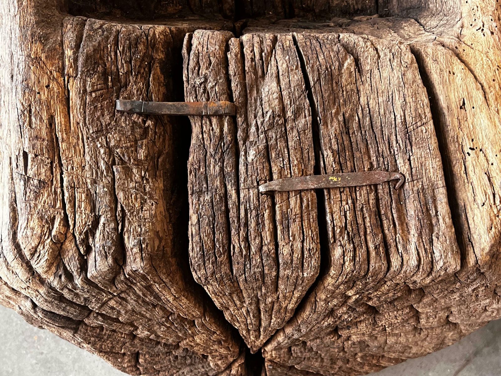 3526.0 Spanish Antique & Brutalist Hollowed Out Tree Trunk Wooden Planter, 1700 photo